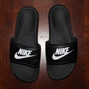 Nike slides! Size 8